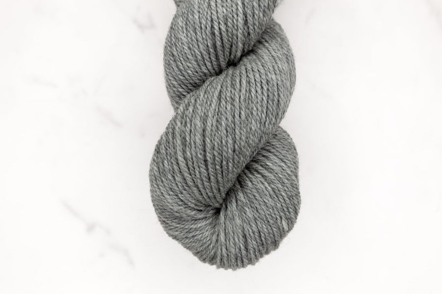 Magpie Fibers Nest Worsted