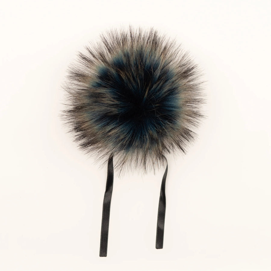 Ikigai - Faux Fur Pom-Pom